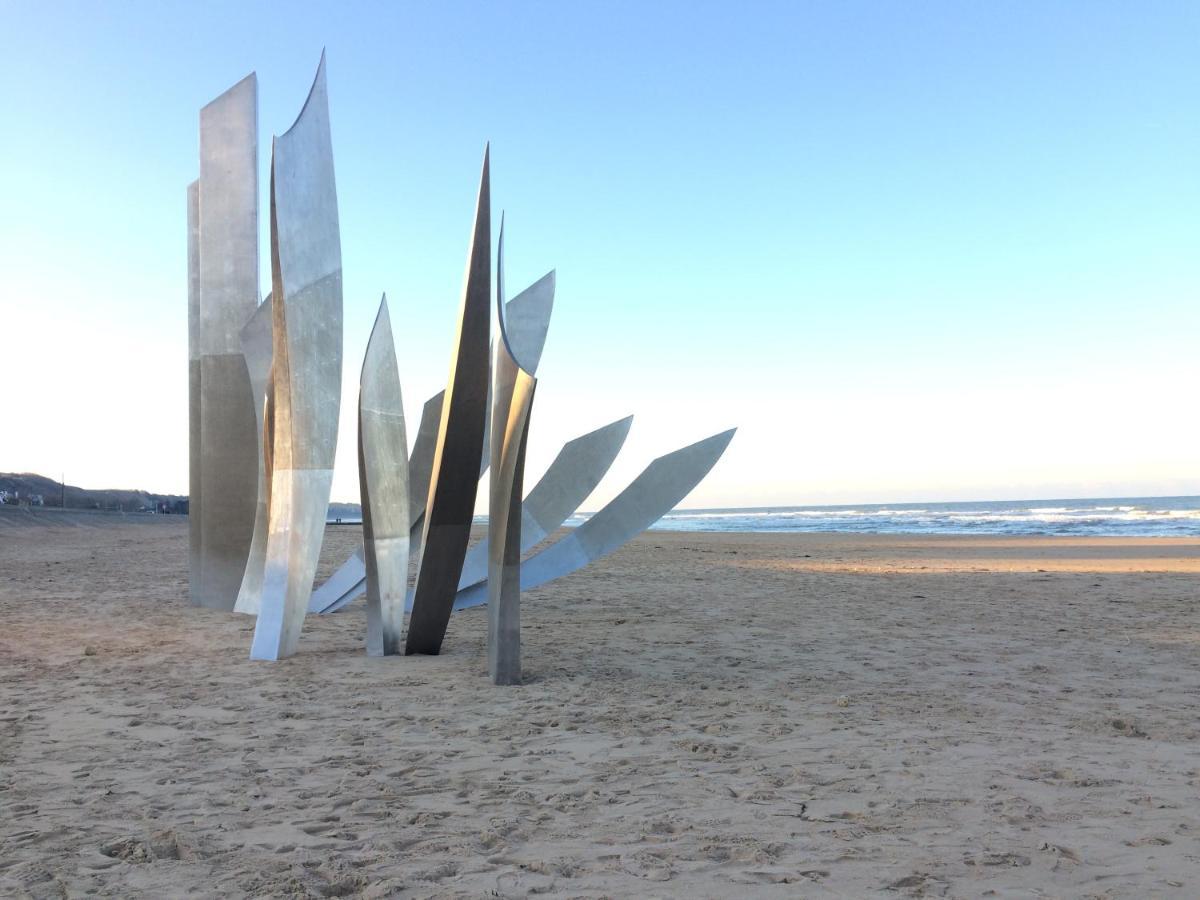 Les Chambres D'Omaha Beach Etablissement Avec Deux Chambres D'Hotes, Petit-Dejeuner Compris Fait-Maison Et Produits Locaux 비에르빌레-쉬르-메르 외부 사진