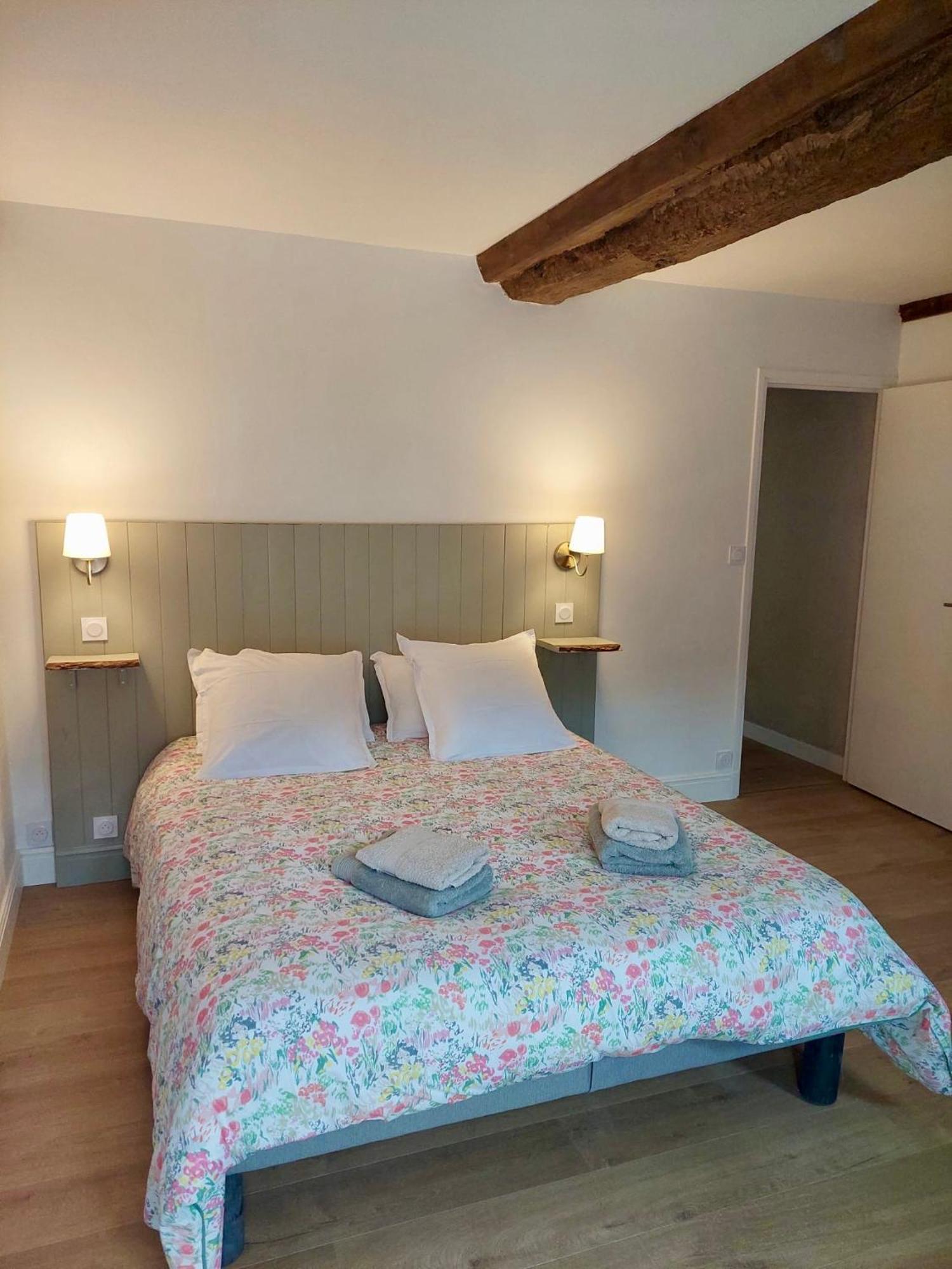 Les Chambres D'Omaha Beach Etablissement Avec Deux Chambres D'Hotes, Petit-Dejeuner Compris Fait-Maison Et Produits Locaux 비에르빌레-쉬르-메르 외부 사진